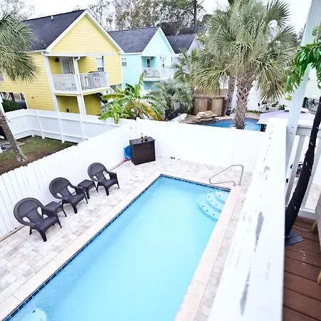 Beach Haven House With Pool And Hot Tub